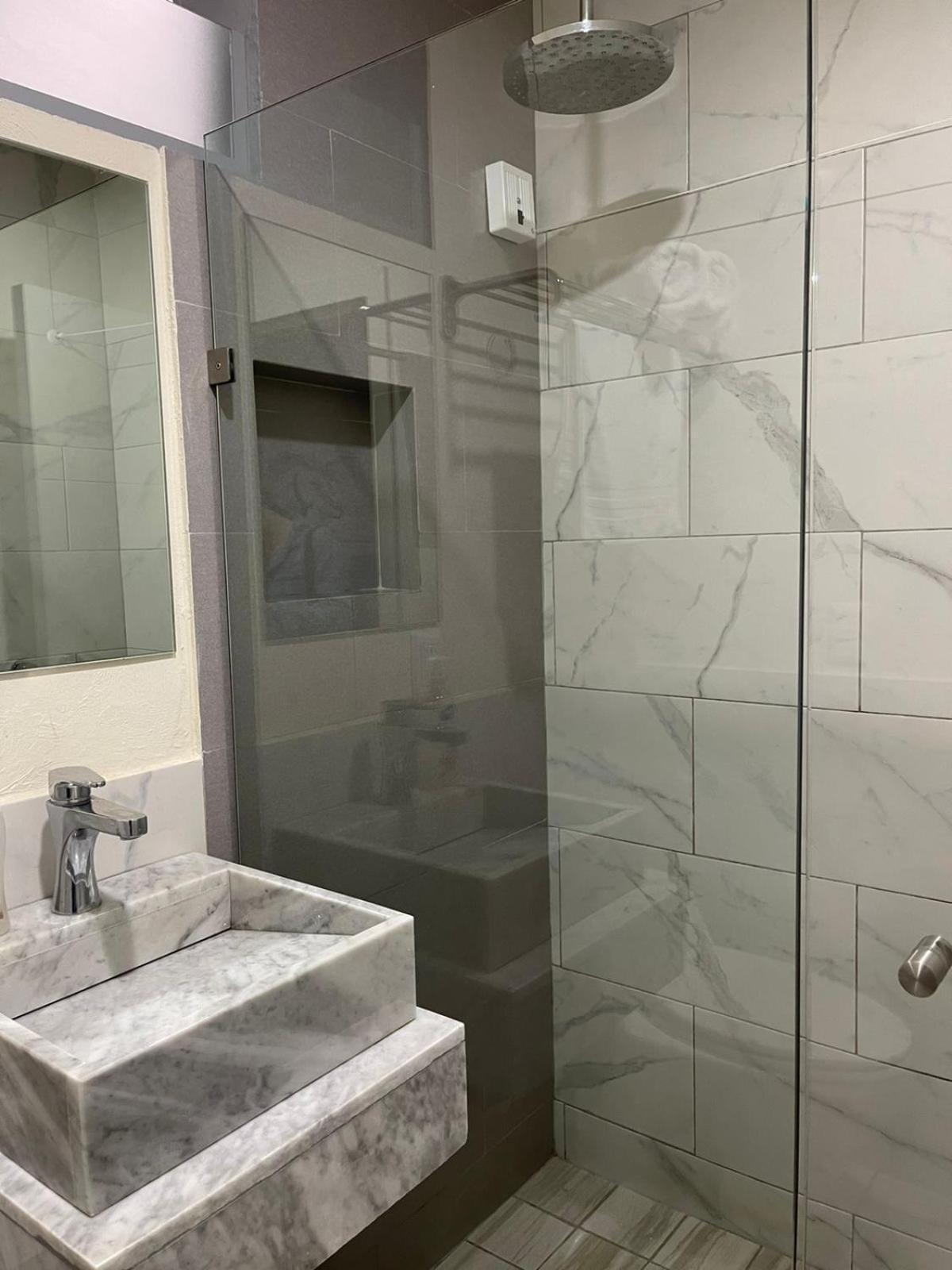 Constanza Lofts Executives En Zapopan Jalisco Aparthotel Eksteriør bilde